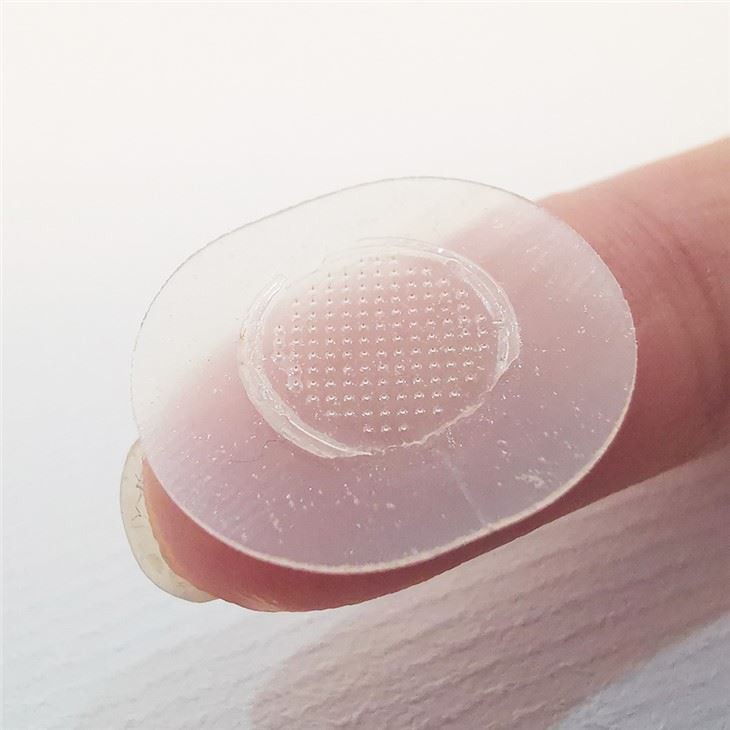 ハイドロコロイドニキビパッチ